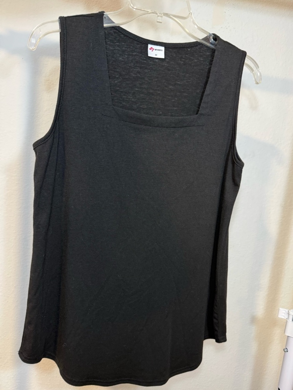 Women’s Black Square Neck Stretch Tank Top Size Medium